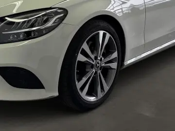 MERCEDES-BENZ C300d Coupe AMG LED high-perform Navi DriveA