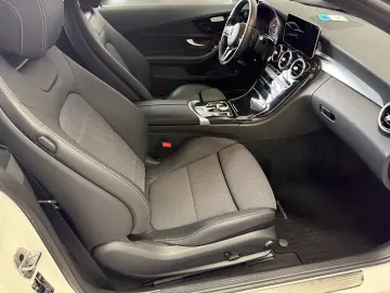 MERCEDES-BENZ C300d Coupe AMG LED high-perform Navi DriveA