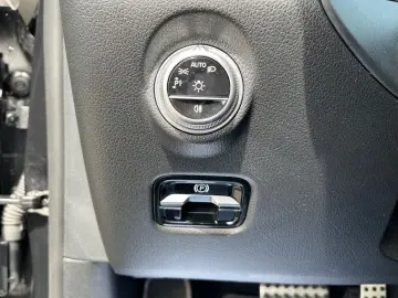 MERCEDES-BENZ C 300 AMG Memory Dig-Light 360 Kam Distronic