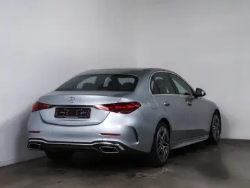 MERCEDES-BENZ C 300 d AMG Line 2x Advance 18 Kam MBUX
