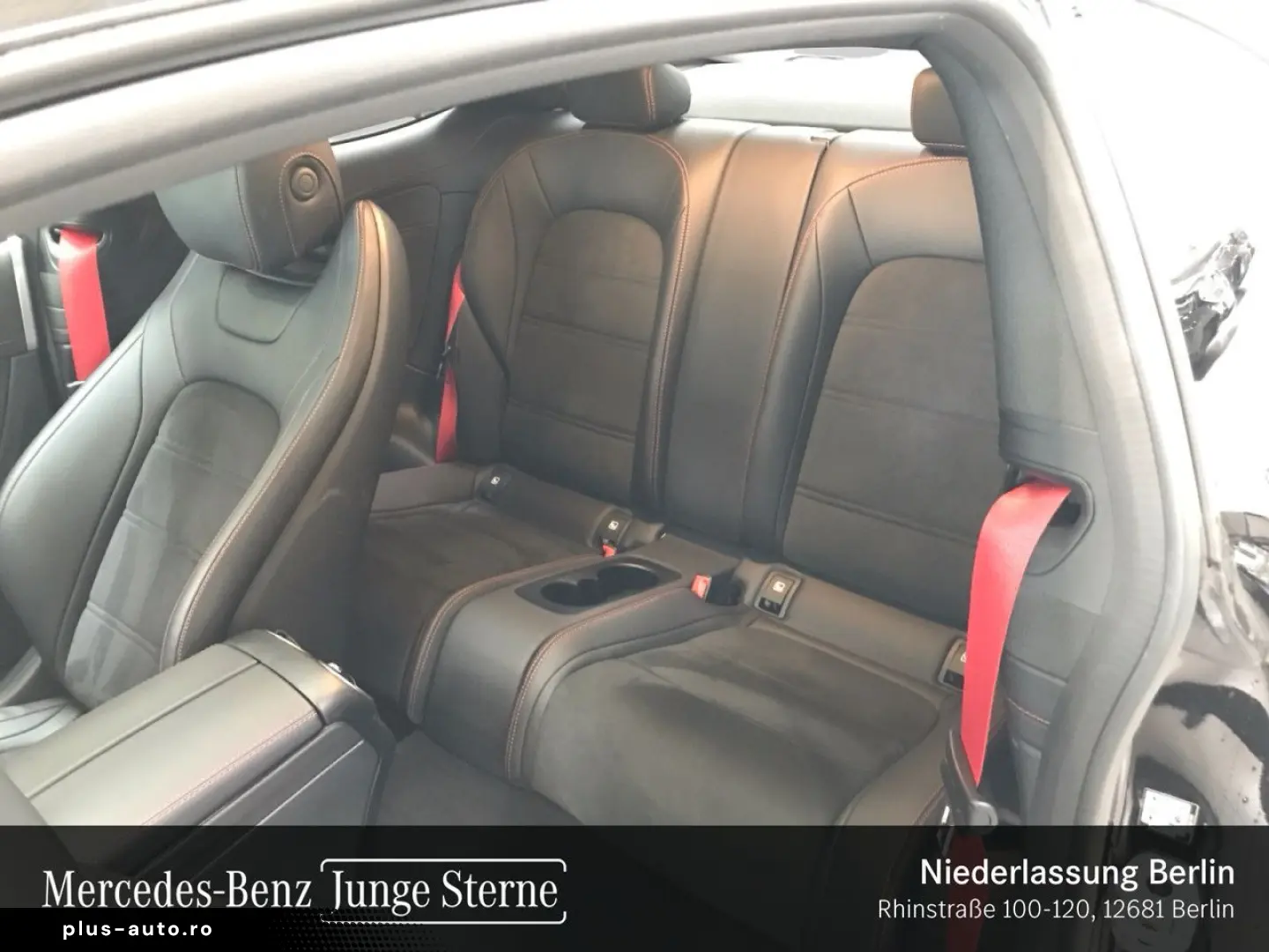 MERCEDES-BENZ C 300 Coupé AMG Night Pano Burmest Distr LED