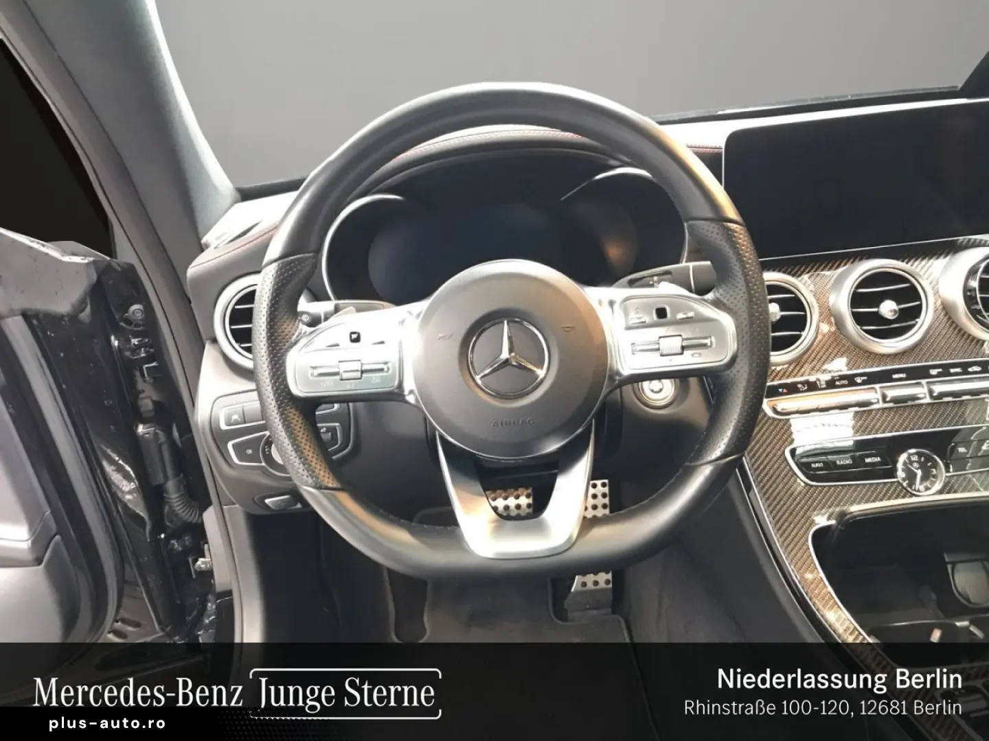 MERCEDES-BENZ C 300 Coupé AMG Night Pano Burmest Distr LED
