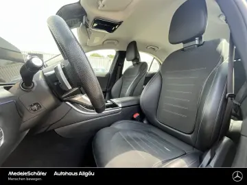MERCEDES-BENZ C 300 e AMG Premium 18  D-Light 360  KeylessGO