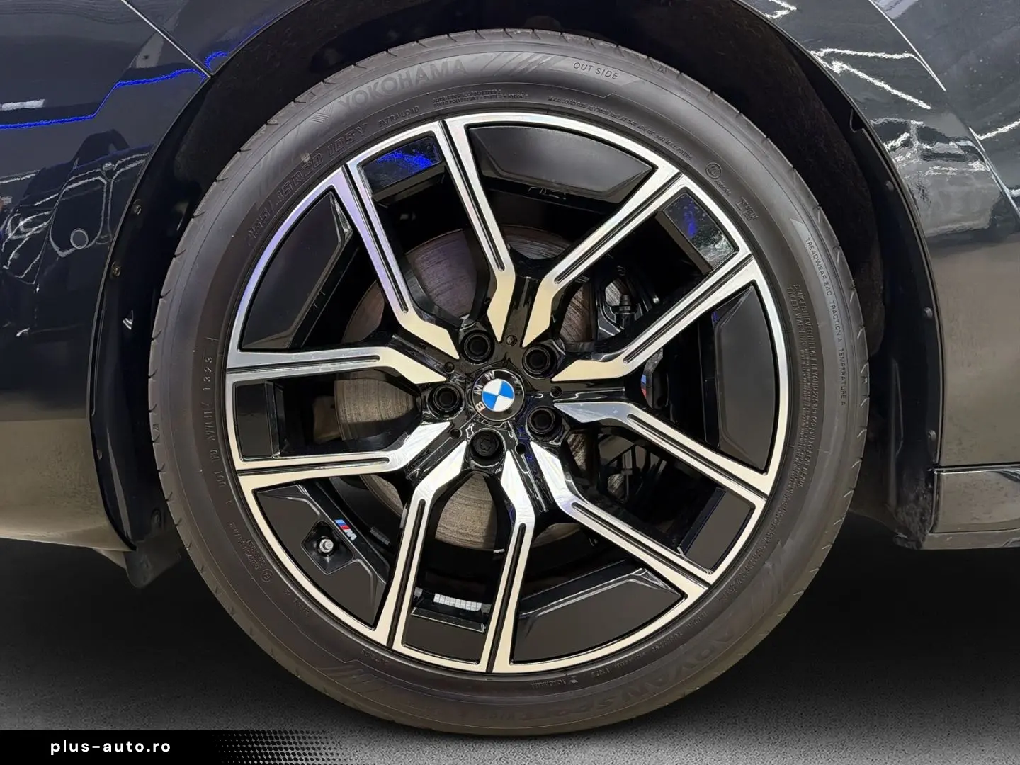 BMW 740 d xDrive M Sport Park-Assistent Luftfederung