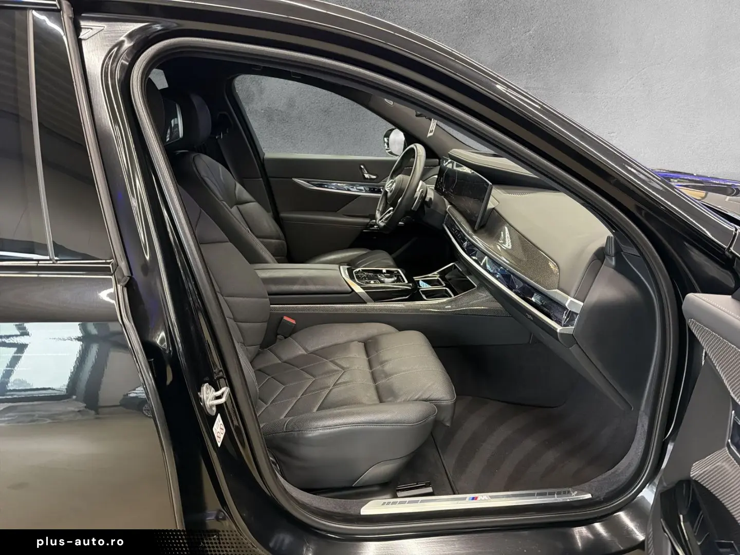 BMW 740 d xDrive M Sport Park-Assistent Luftfederung