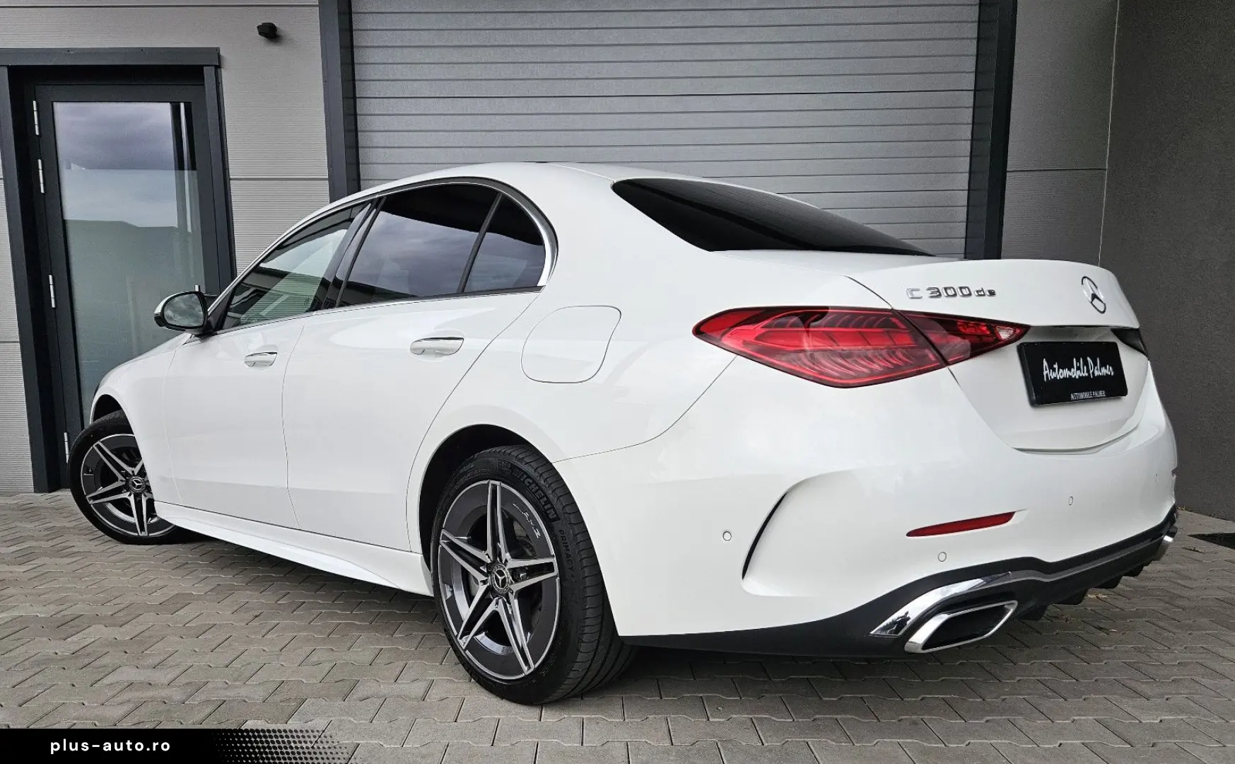 MERCEDES-BENZ C 300 de AMG Line 1Hand