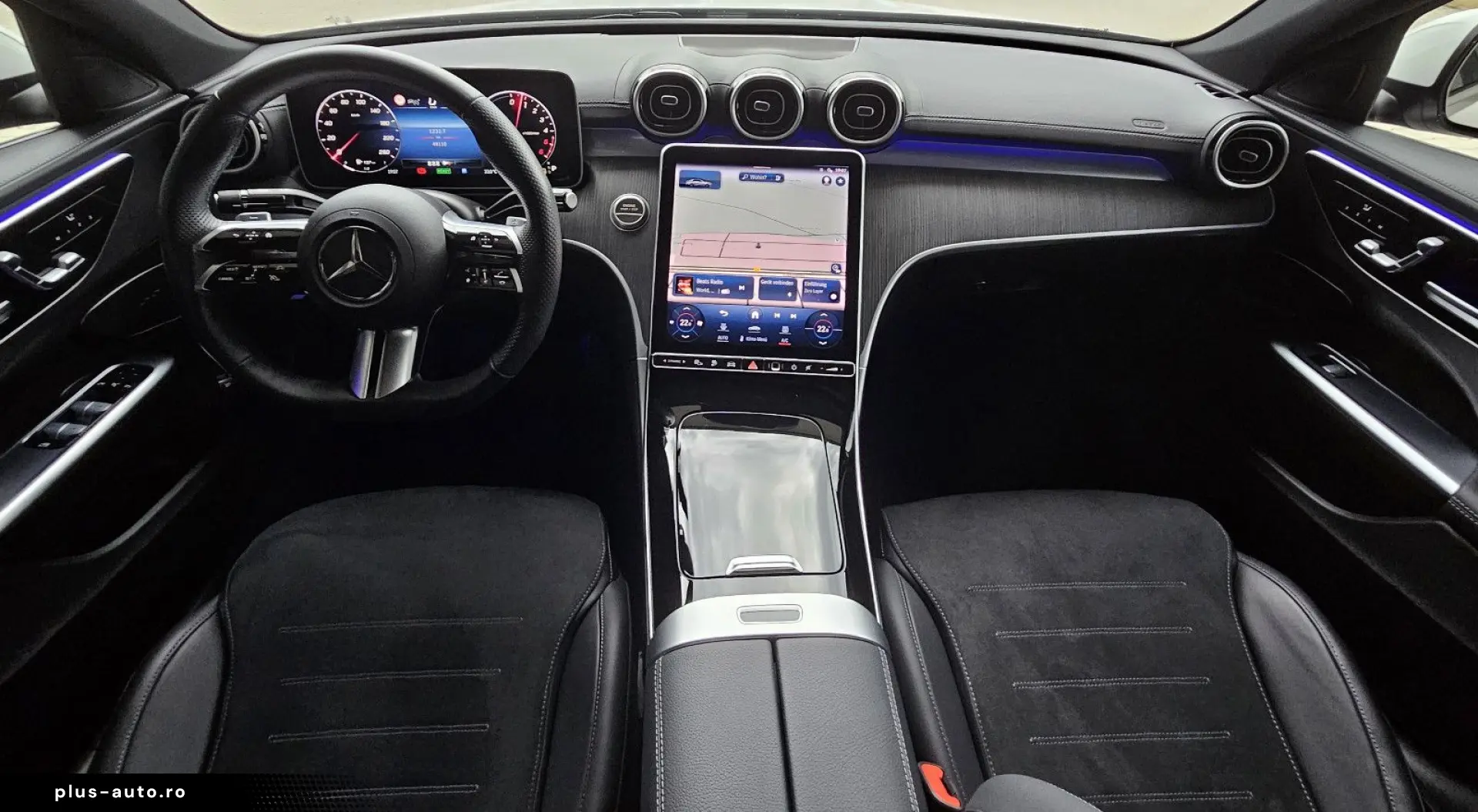 MERCEDES-BENZ C 300 de AMG Line 1Hand