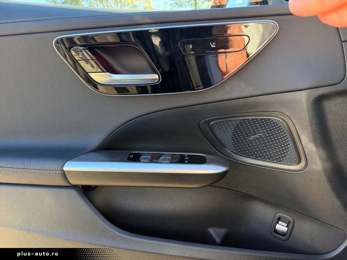 MERCEDES-BENZ C 300 d AMG NIGHT AMBIENTE DISTRONIC KAMERA