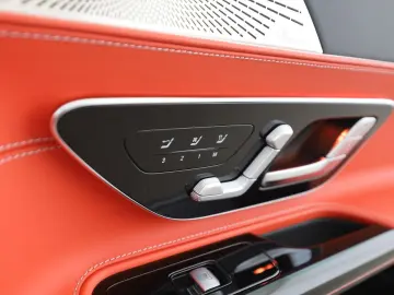 MERCEDES-BENZ SL 55 AMG 4M  Carbon Leder rot Massage HUD 360