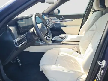 BMW 750e xDrive MSportPro TV B&W  LoungSeat -47%