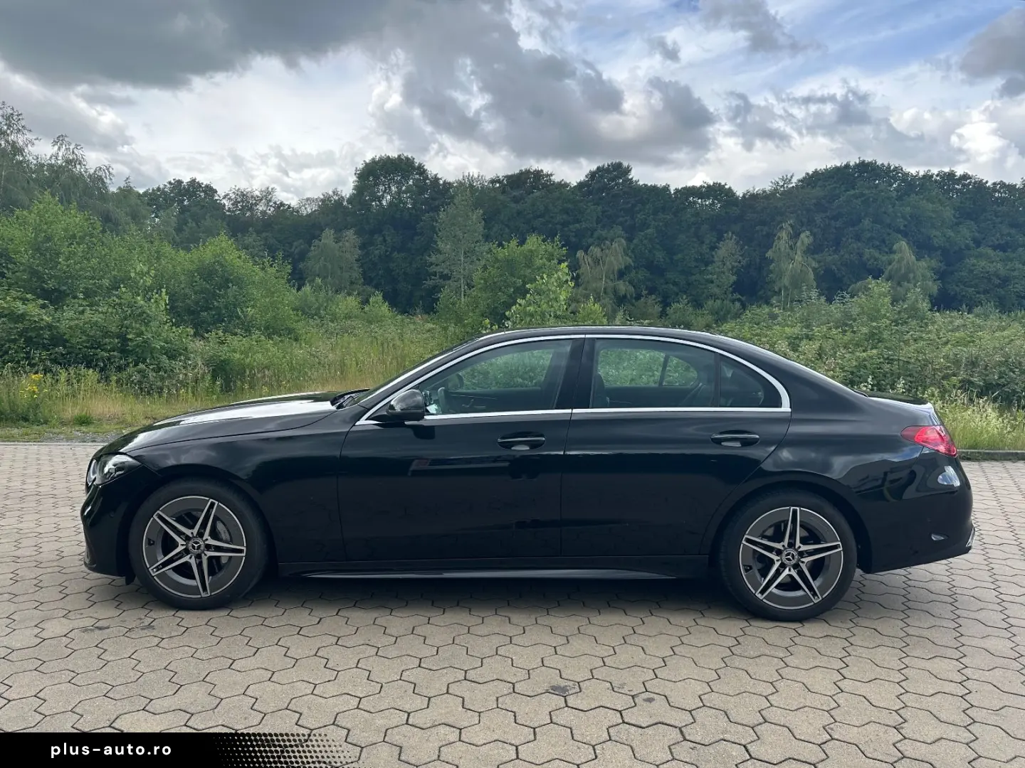 MERCEDES-BENZ C 300d LIMO AMG PANO MEMORY AHK KAMERA