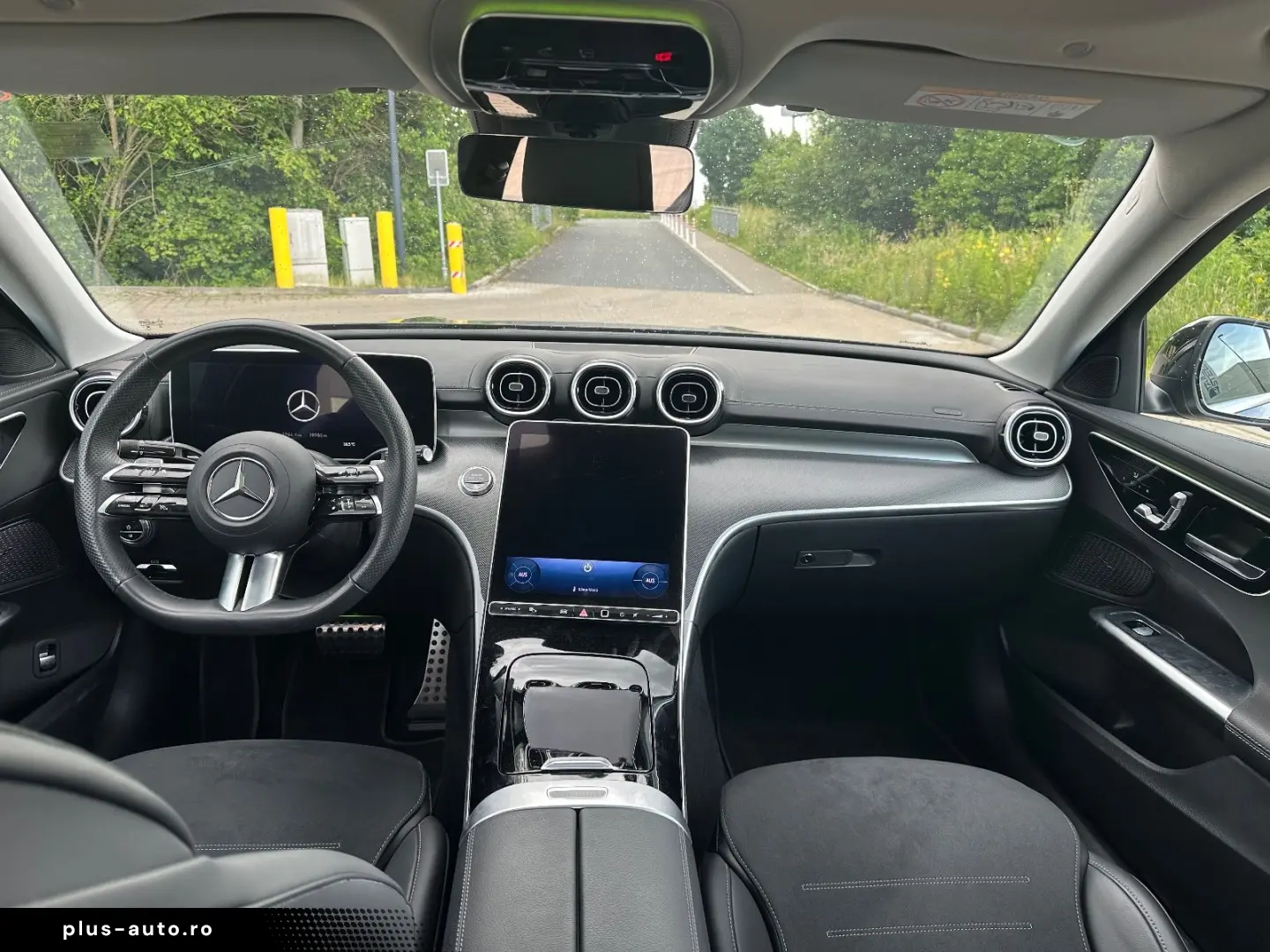 MERCEDES-BENZ C 300d LIMO AMG PANO MEMORY AHK KAMERA
