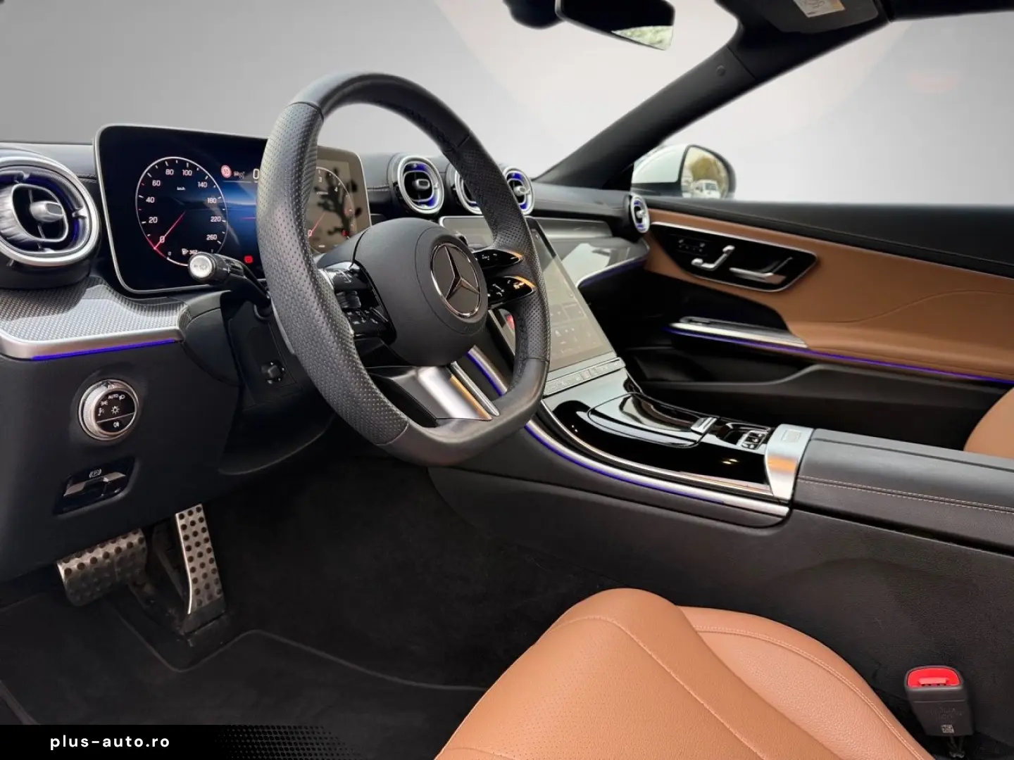MERCEDES-BENZ CLE 220 d Cabriolet AMG Distronic ARTICO braun