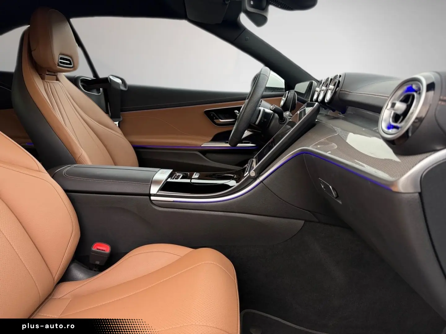 MERCEDES-BENZ CLE 220 d Cabriolet AMG Distronic ARTICO braun