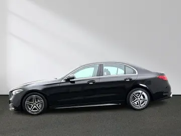 MERCEDES-BENZ C 300 d AMG Distronic Totwinkel Amb CarPlay