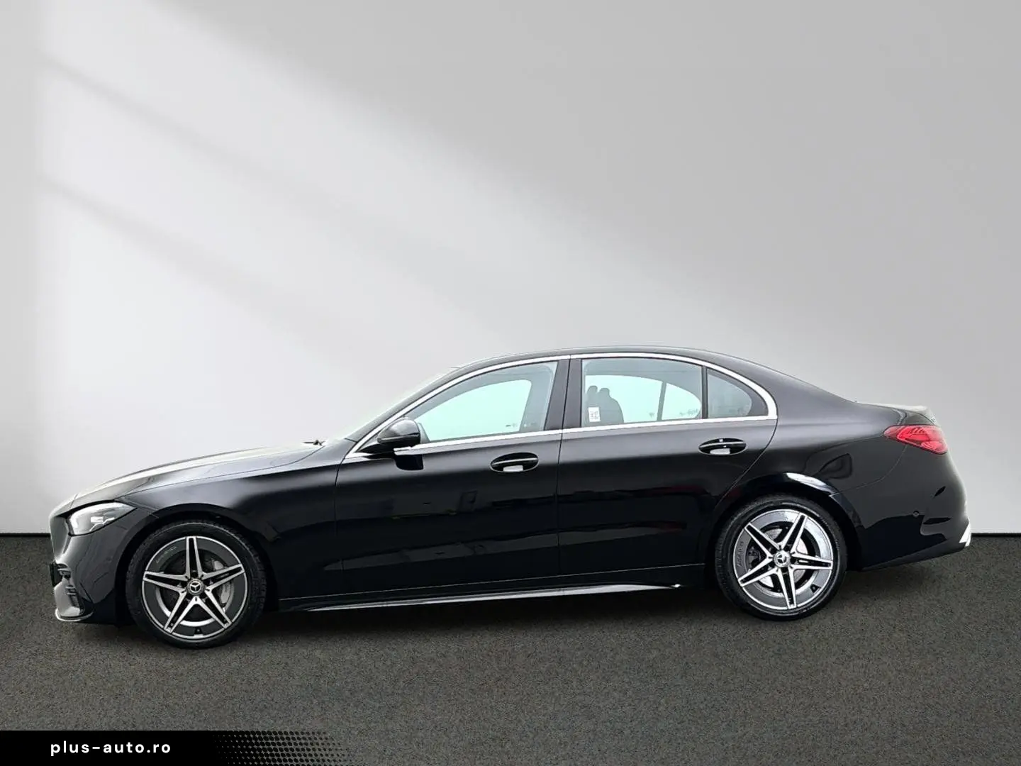 MERCEDES-BENZ C 300 d AMG Distronic Totwinkel Amb CarPlay