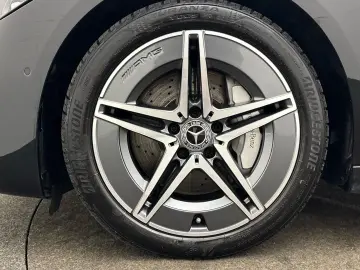 MERCEDES-BENZ C 300 d AMG Distronic Totwinkel Amb CarPlay