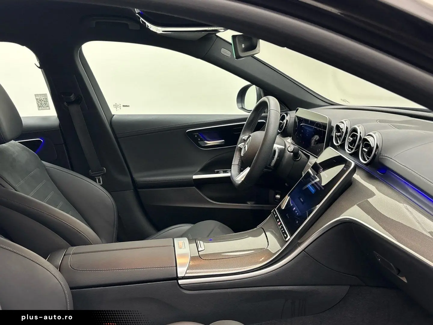 MERCEDES-BENZ C 300 d AMG Distronic Totwinkel Amb CarPlay