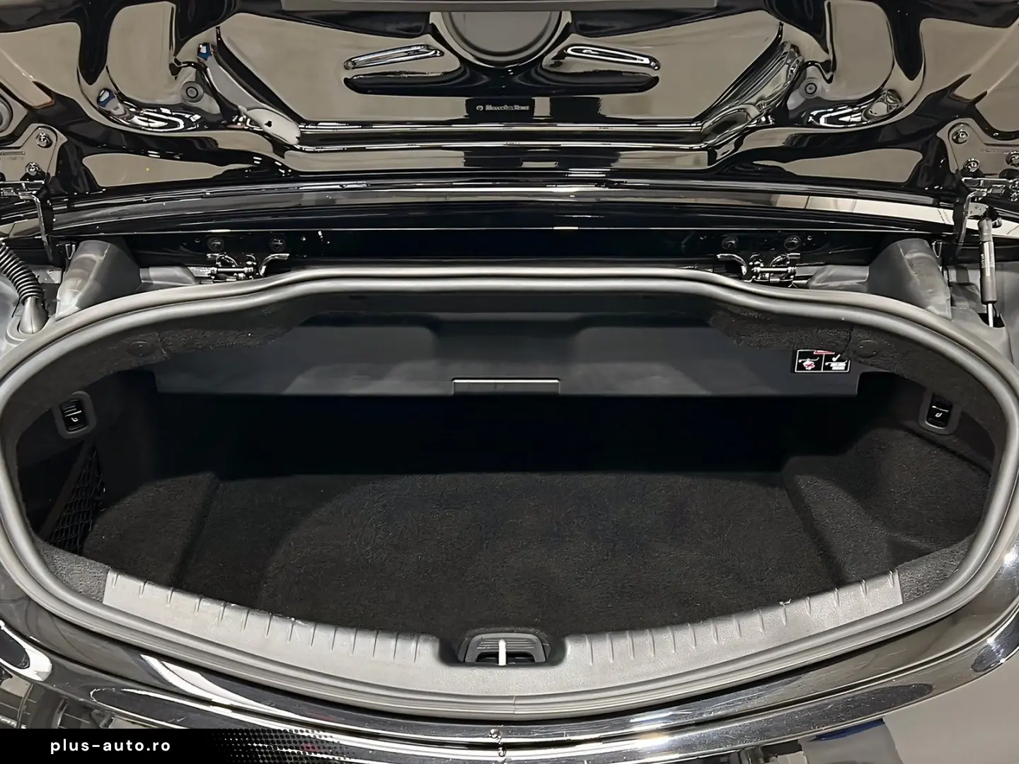 MERCEDES-BENZ CLE 450 4M Cabrio AMG Premium Burmester Nappa