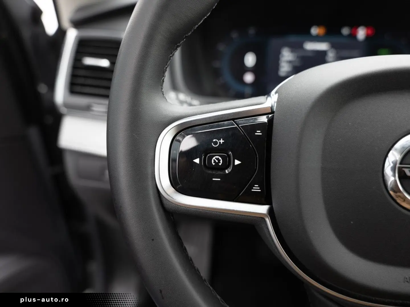 VOLVO XC90 T8 Core AWD LED LEDER KAMERA STANDHZ ACC