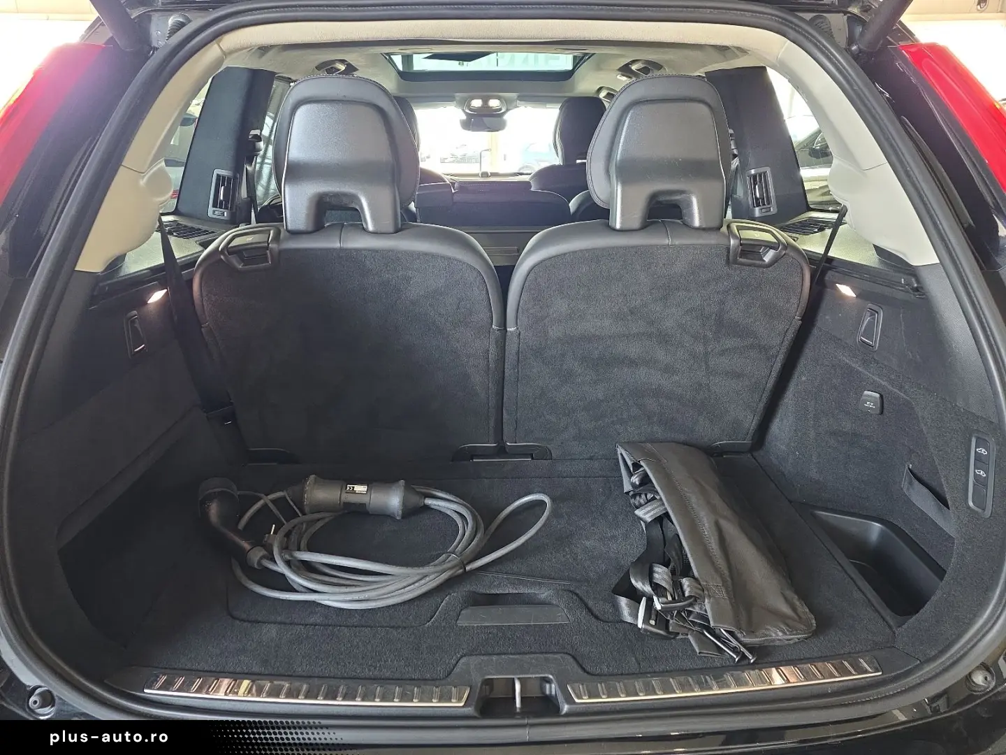 VOLVO XC90 T8 Ultimate Bright Recharge AWD Massage B&W