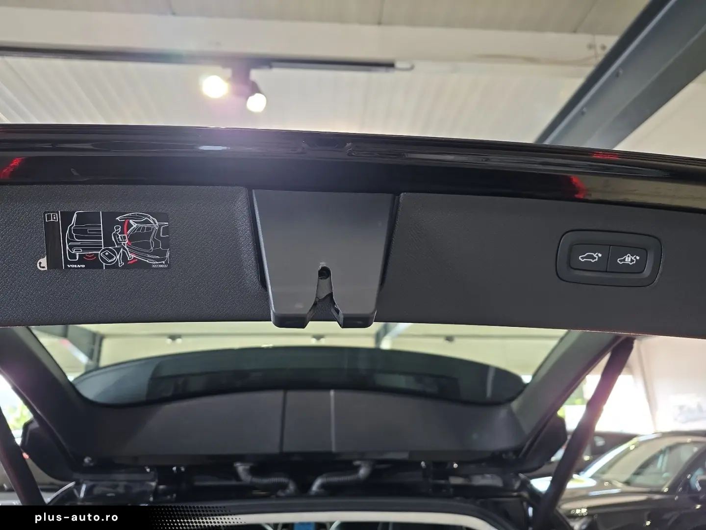 VOLVO XC90 T8 Ultimate Bright Recharge AWD Massage B&W