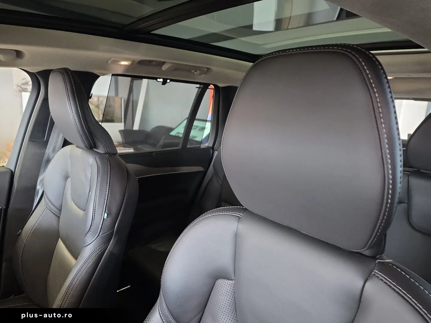 VOLVO XC90 T8 Ultimate Bright Recharge AWD Massage B&W