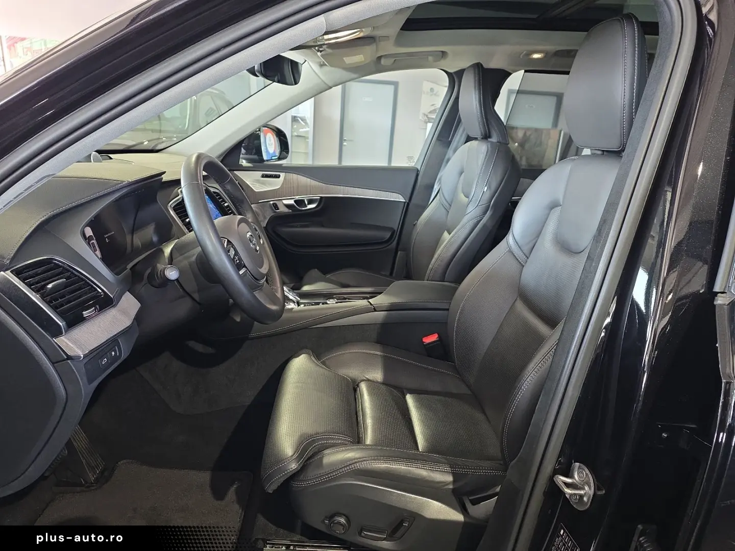 VOLVO XC90 T8 Ultimate Bright Recharge AWD Massage B&W