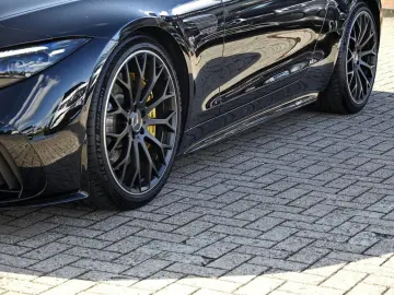 MERCEDES-BENZ SL 63 AMG 4M  AIRSCARF 360  BURMESTER