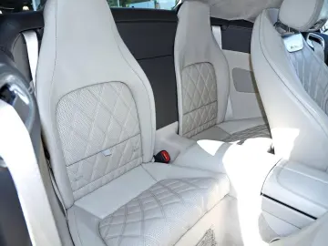 MERCEDES-BENZ SL 63 AMG 4M  AIRSCARF 360  BURMESTER