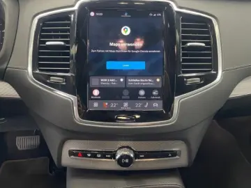 VOLVO XC90 T8 AWD Recharge Plus Bright - 7-Sitzer Pano