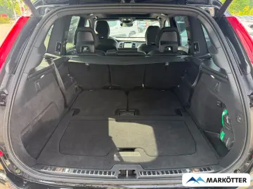 VOLVO XC90 T8 AWD Plus Bright 7-Sitzer AHK 360  PANO