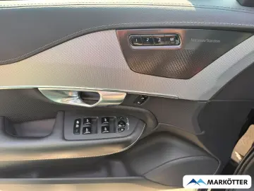 VOLVO XC90 T8 AWD Plus Bright 7-Sitzer AHK 360  PANO