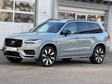 VOLVO XC90 T8 Dark Luft AHK Pano H&K Unfallfrei wieNEU
