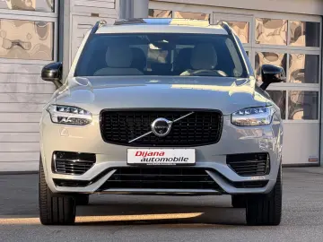 VOLVO XC90 T8 Dark Luft AHK Pano H&K Unfallfrei wieNEU