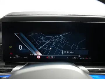 BMW 740d M-Paket ICONIC CinemaTV SkyLounge 360  HUD