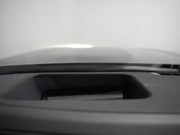 BMW 740d M-Paket ICONIC CinemaTV SkyLounge 360  HUD