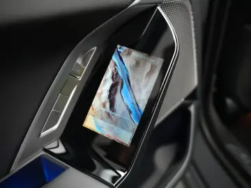BMW 740d M-Paket ICONIC CinemaTV SkyLounge 360  HUD