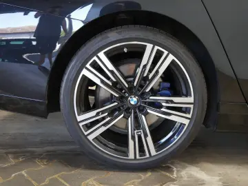 BMW 740d xDrive Limousine