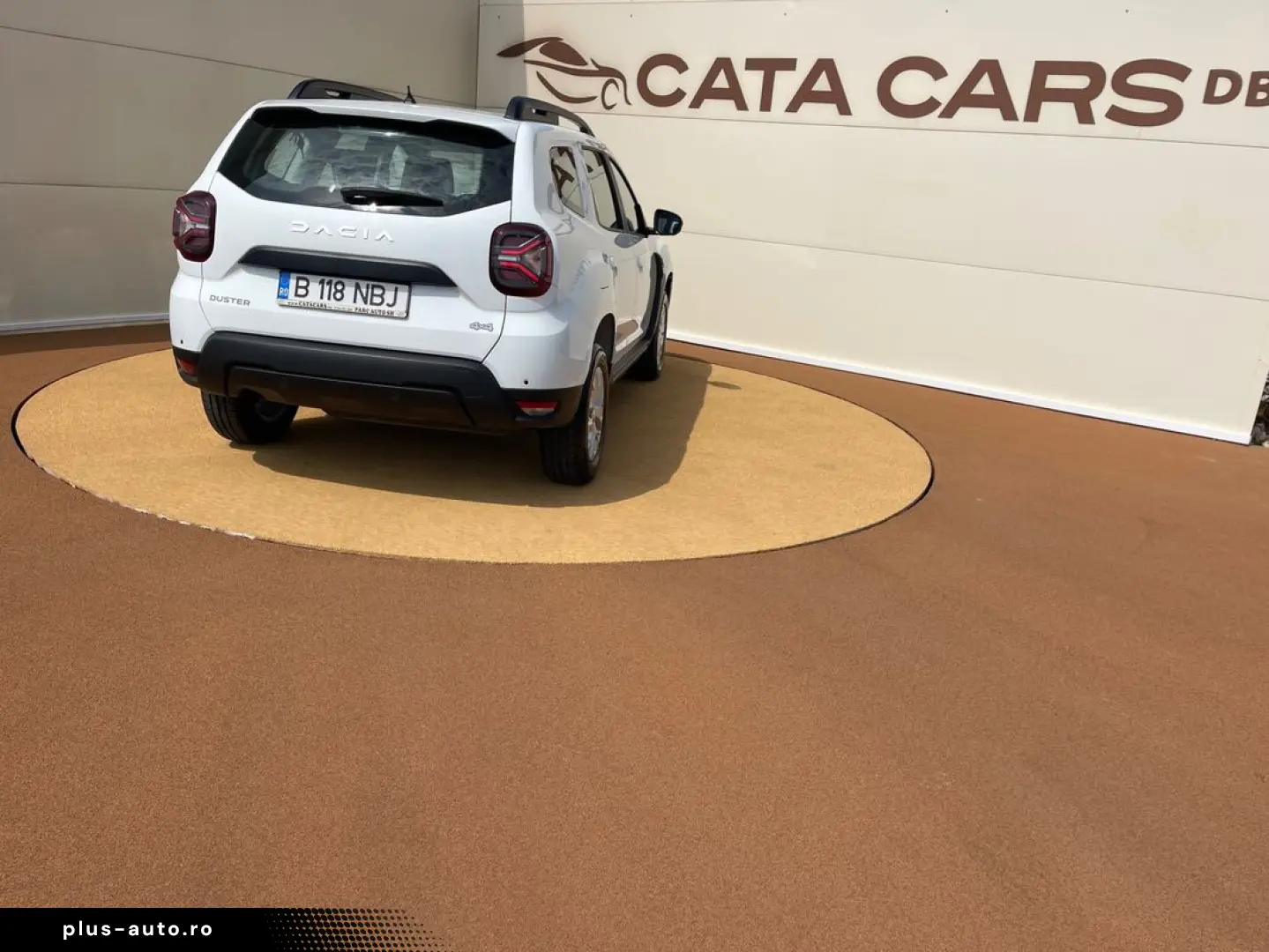 Dacia Duster 1.5DCI  116CP  Euro6  4X4  LED  Clima  CarPlay