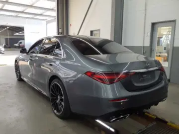 MERCEDES-BENZ Mercedes S 350d lang 4M Chauffeur-Pake…