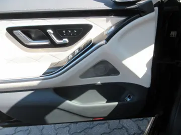 MERCEDES-BENZ S 400 S d 4Matic L AMG-LINE Burmester …