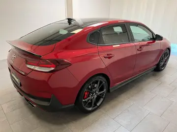 HYUNDAI i30 Fastback 2.0 T-GDI N Performance