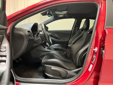 HYUNDAI i30 Fastback 2.0 T-GDI N Performance