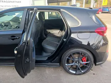 HYUNDAI i30 N Performance 2.0 T-GDI