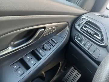 HYUNDAI i30 N Performance 2.0 T-GDI