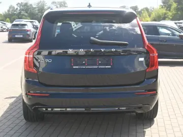 VOLVO XC90 T8 AWDUltimate Dark Recharge Plug-In Hybrid