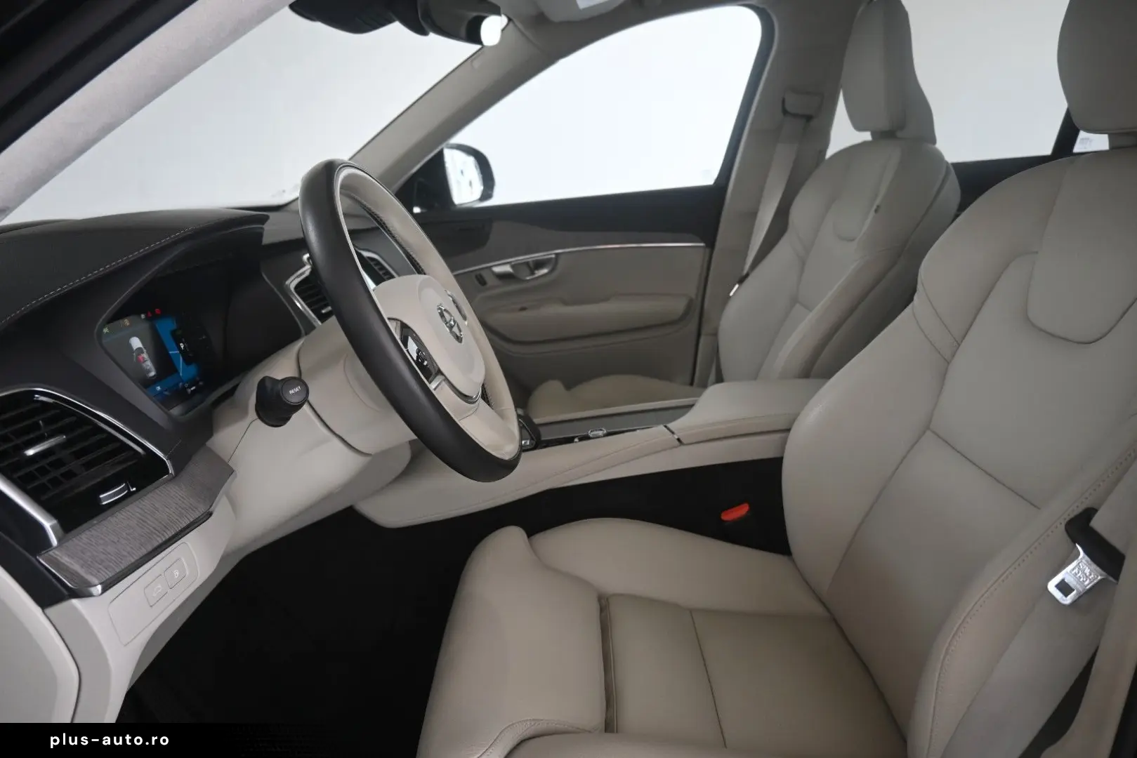 VOLVO XC90 T8 AWDUltimate Dark Recharge Plug-In Hybrid