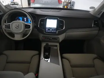 VOLVO XC90 T8 AWDUltimate Dark Recharge Plug-In Hybrid