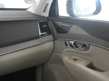 VOLVO XC90 T8 AWDUltimate Dark Recharge Plug-In Hybrid
